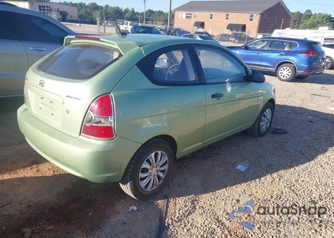 2008 Hyundai Accent Gs из США, поврежденный, VIN KMHCM36C18U095530